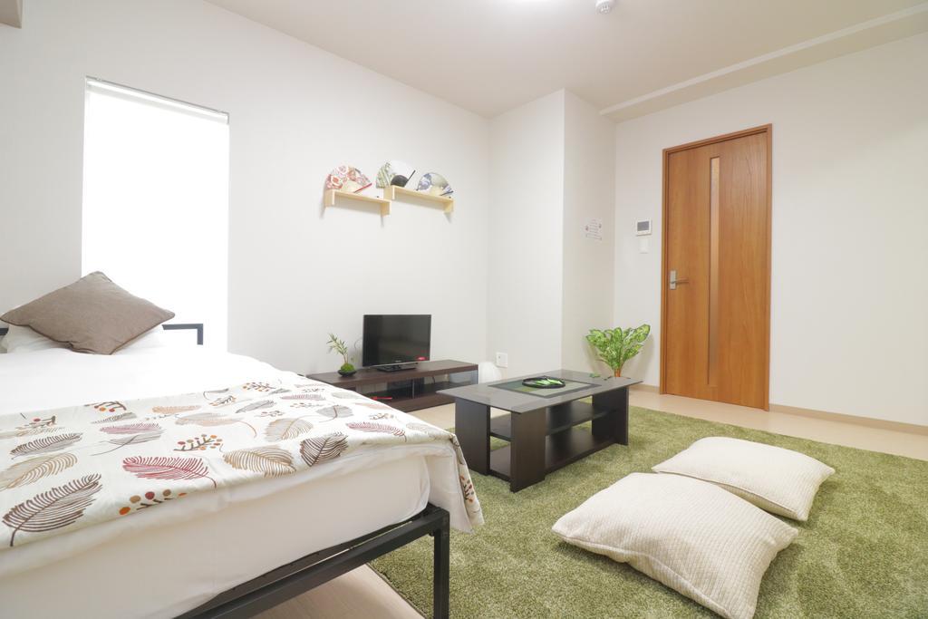 Hg Cozy Hotel No 24 京橋駅前 Осака Экстерьер фото