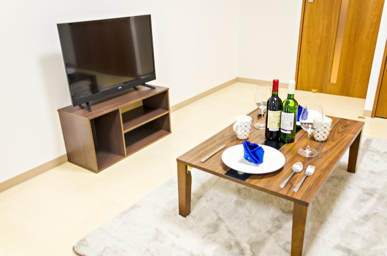 Hg Cozy Hotel No 24 京橋駅前 Осака Экстерьер фото