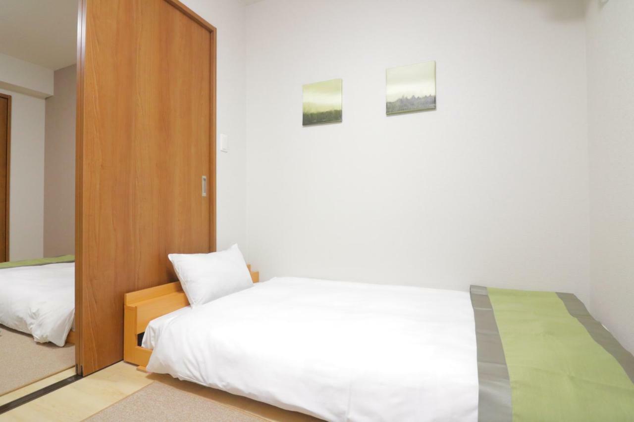 Hg Cozy Hotel No 24 京橋駅前 Осака Экстерьер фото
